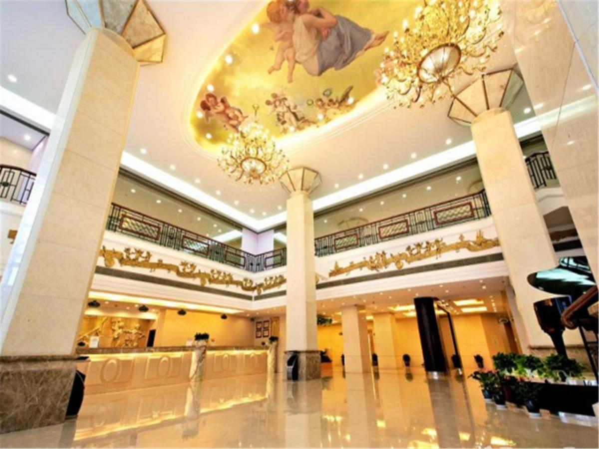 Vienna International Hotel Shanghai Train Station Exterior photo